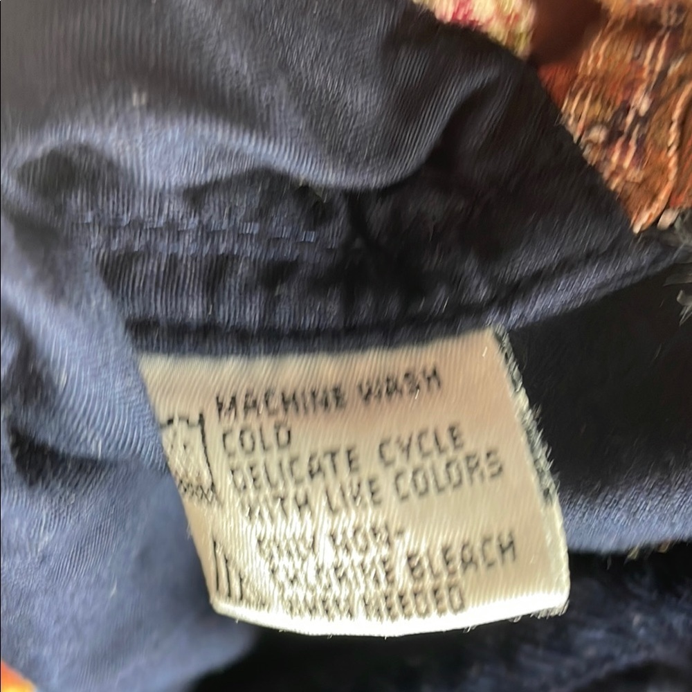 Casey and Max Navy Embroidered Vest Size L - Picture 8 of 9